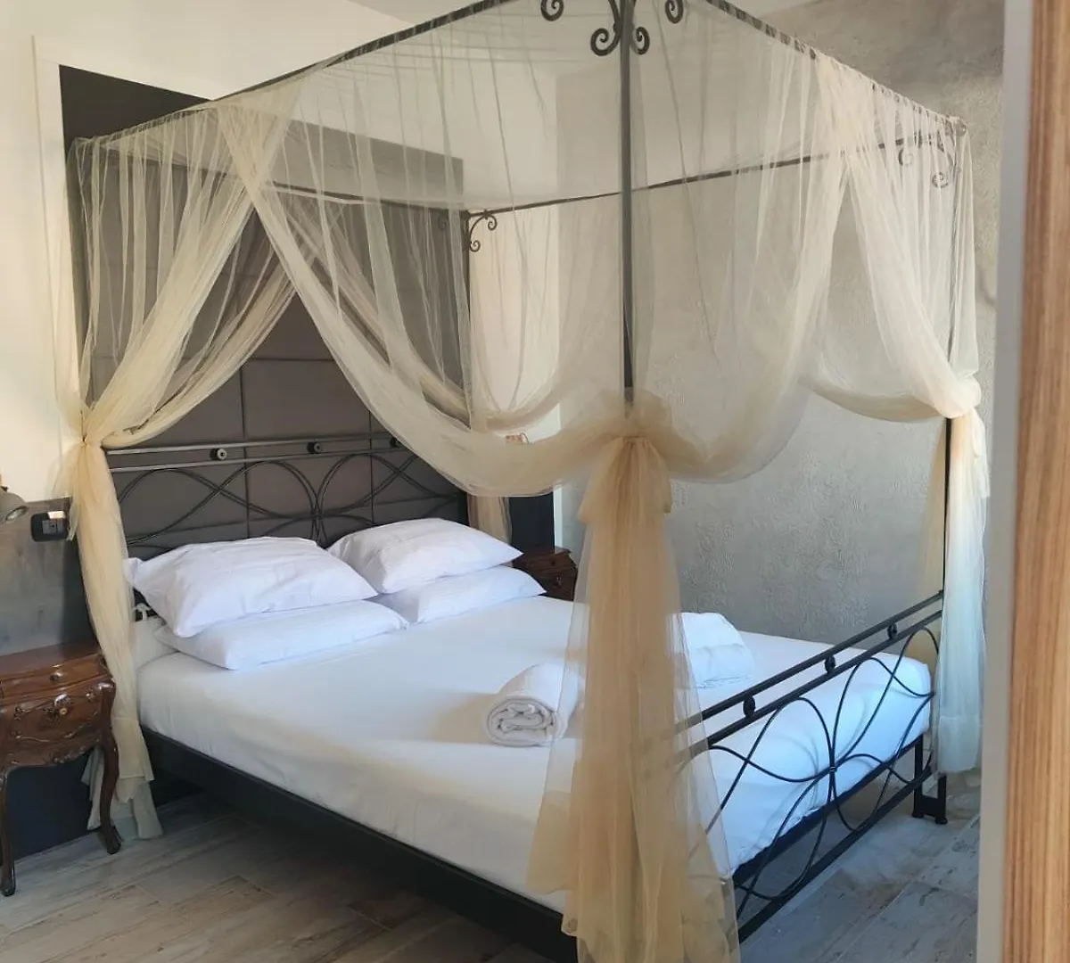 Luxury Apartments Riva Vena Κιότζα 0*,  Ιταλία